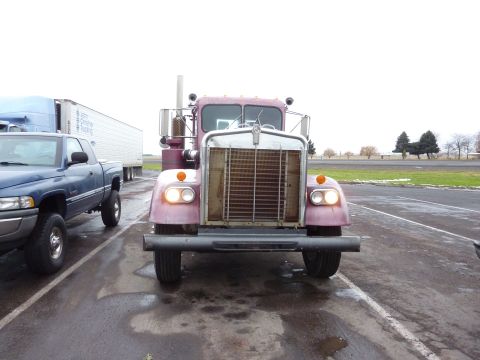 1959 Kenworth W900A “CC925”