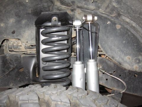 1995 Ford Bronco - bolted in the lower mount, just put a shock up to test fit here.