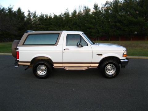 1996 Ford Bronco photo