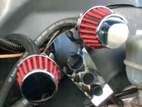 1986 Ford Bronco - Aftermarket air filters and hose visible in the engine bay.
