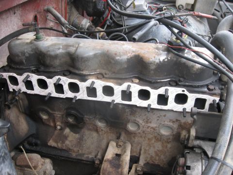 1981 Ford Bronco - The Mr. Gasket #260 is the best intake/exhaust gasket I've found for the 300.