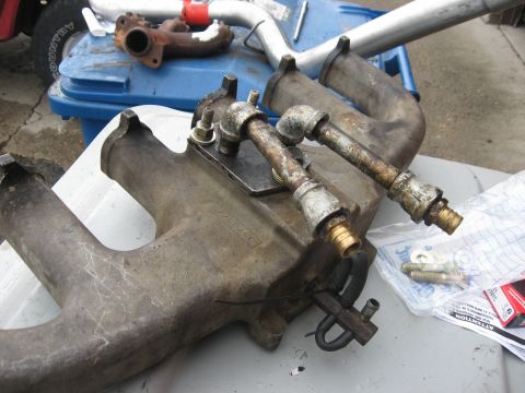 1981 Ford Bronco - Put my intake heater onto the Offenhauser manifold. Should help with winter driving a bit.