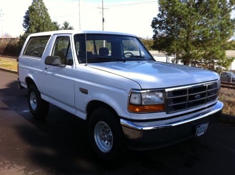 1995 Ford Bronco “Juice”