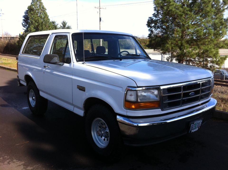 1995 Ford Bronco “Juice”
