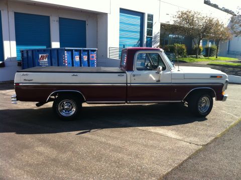 1995 Ford Bronco photo