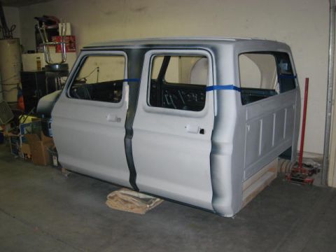 1976 Ford F-250 - Crew cab body shell of a 1973 Ford F-250 undergoing restoration work.