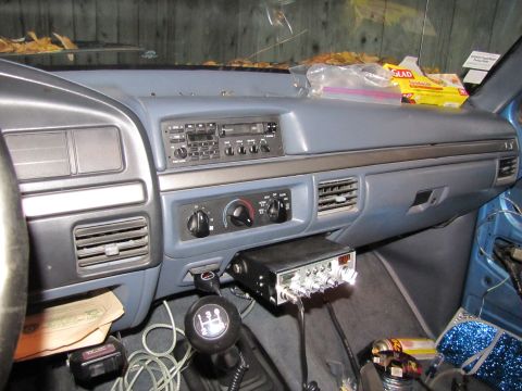 1993 Ford F-250 - Interior view of a 1993 Ford F-250, a CB radio mounted below the dash.