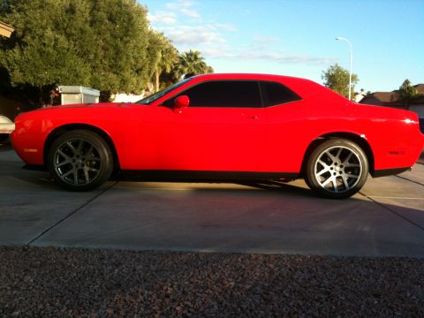 2010 Dodge Challenger - crappy iPhone pic