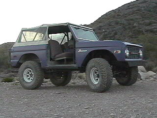 1971 Ford Bronco - Took off the torn up flares, welded some 1/4" bar stock to the fender lips...think it's much cleaner now
