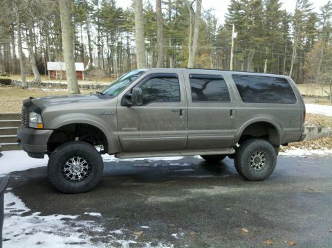 2004 Ford Excursion