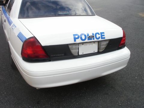 2002 Ford Crown Victoria photo