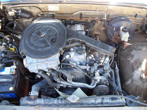 1987 Mazda B2200 photo