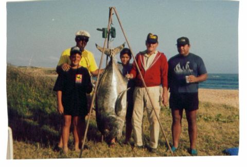 1991 Ford Bronco - Uncle Bill and his 106 pounder with friends and my Dad at right. Made it in Hawaii Fishing News 100 plus club on April 17, 1992 from Moloka…