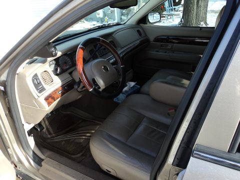 2004 Mercury Grand Marquis - Was suprised to find such a close matching steering wheel cover at the store