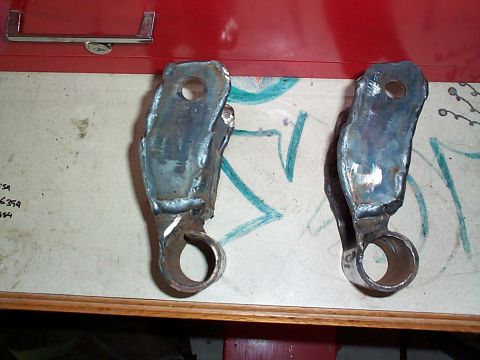 1992 Ford Bronco - The legs are plated with 1/8" and the cross section is plated with 3/16" lowered to reduce the lever arm of the legs. The spring eye still…