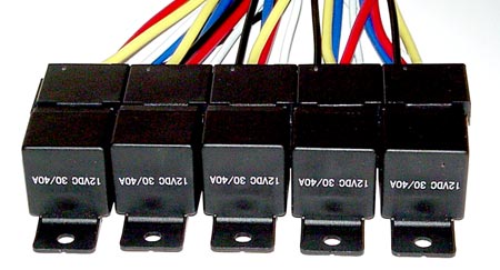1990 Ford Bronco - A group of five automotive relays, each rated for 12VDC and 30/40A, are shown with their connected wiring.