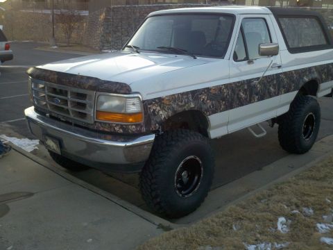 1995 Ford Bronco photo