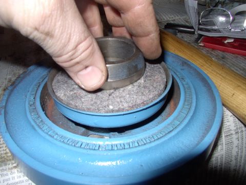 1982 Chrysler New Yorker - Some people like the felt oil arrester to seat against their oil slinger others don't.