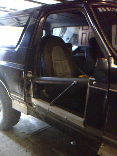 1989 Ford Bronco - Custom half doors still in progress