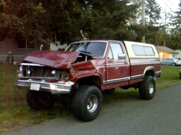 1989 Ford Bronco - Donor rig for parts. She hit a metro bus