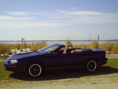 2001 Chevrolet Camaro photo