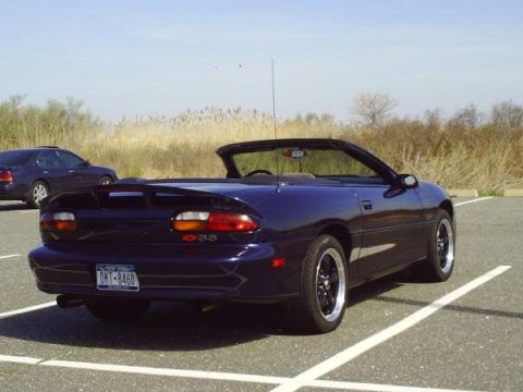 2001 Chevrolet Camaro photo