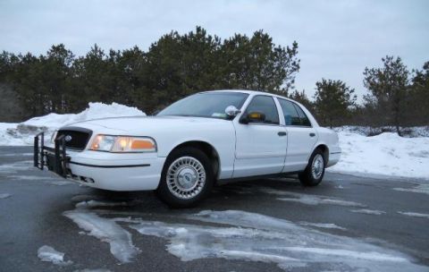 1999 Ford Crown Victoria photo