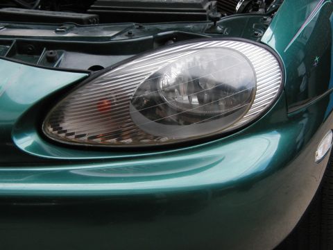 1996 Mercury Sable - Driver side headlight after polishing.