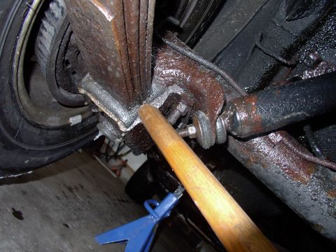 1983 Chrysler Fifth Avenue - Everything normal. Rubber fine and in place, with round locating protrusion in place. The icicle is hanging from it.