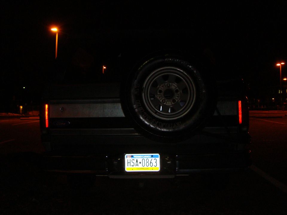 1991 Ford Bronco rear view with spare tire and license plate HSA-0863