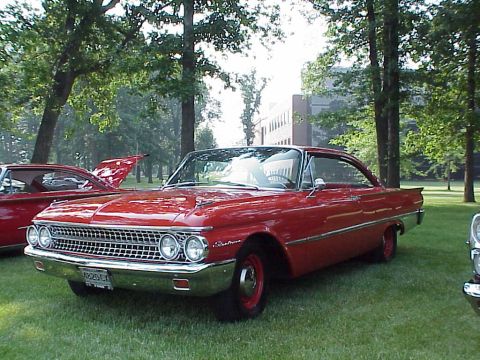 1961 Ford Galaxie photo
