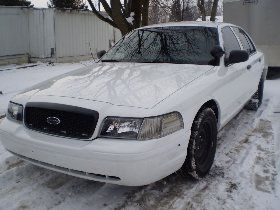 2002 Ford Crown Victoria “INTERCEPTOR”