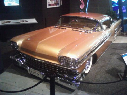 1995 Ford Taurus - This 1958 Oldsmobile Super 88 features a distinctive grille and custom paint.