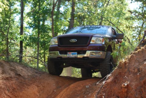 2005 Ford F-150 - This 2005 Ford F-150 is navigating an off-road trail.