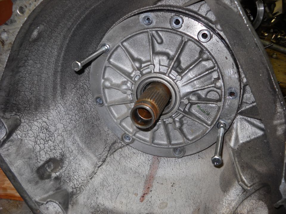 Automatic transmission front pump and splined stator shaft with alignment studs