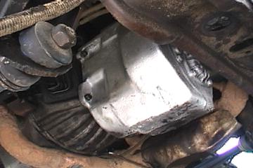 1991 Ford Bronco - NP435 installed