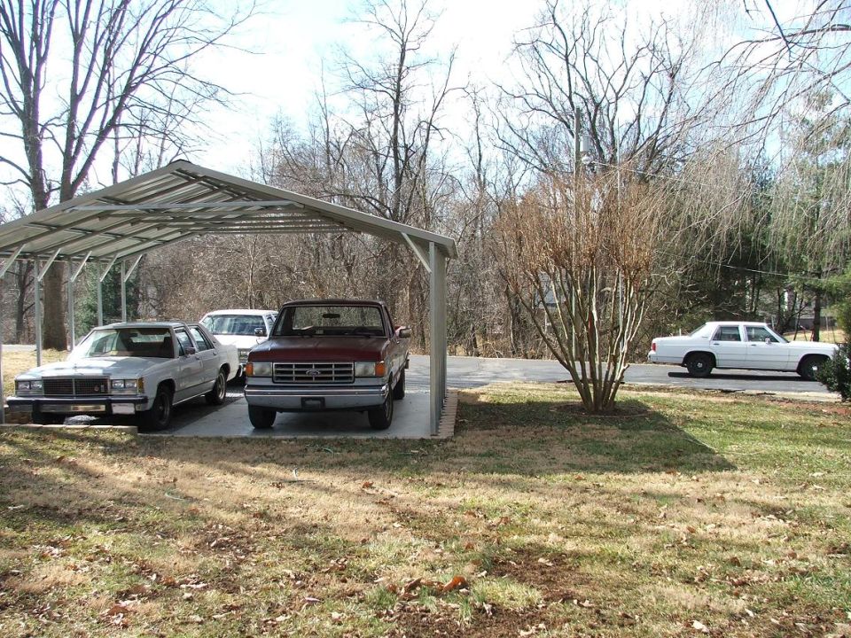 1987 Ford F-150 “Clifford”