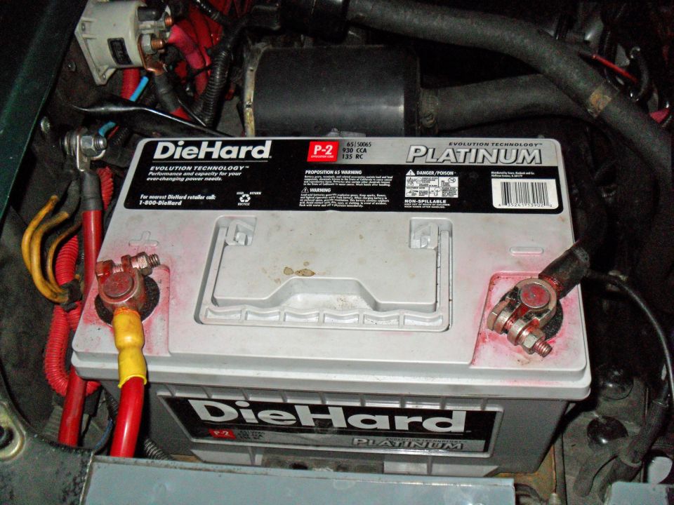 DieHard Platinum 930 CCA battery installed in an engine bay