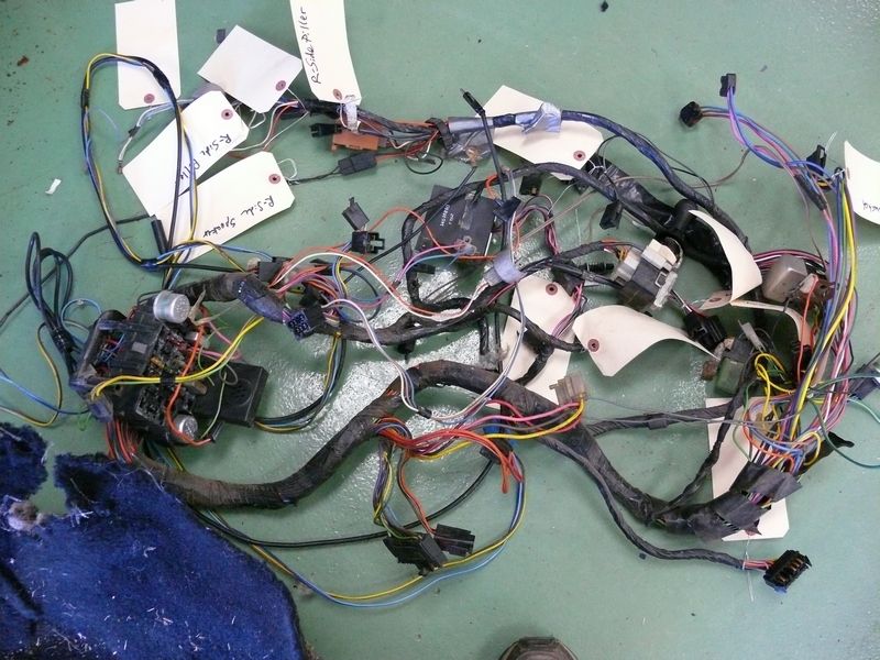 Vehicle wiring harness with tags indicating R.Side Speaker and R.Side Pillar
