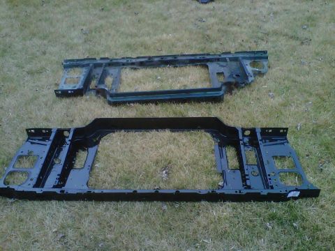 1996 Ford Bronco - Old core support and new