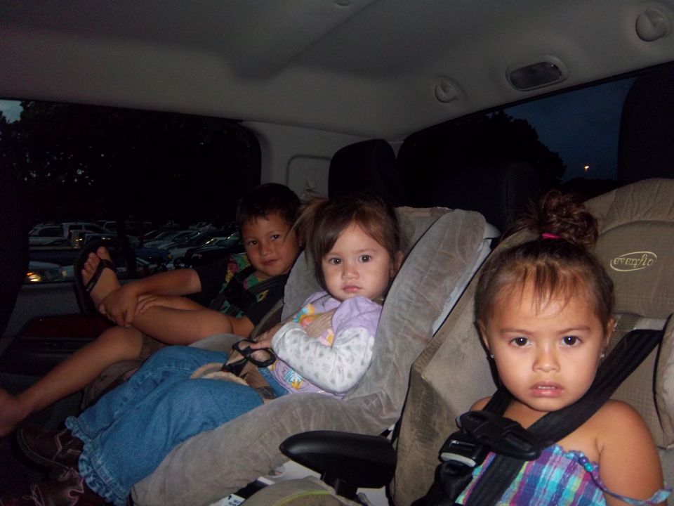 Kalelepono, Tita, and Roxy.