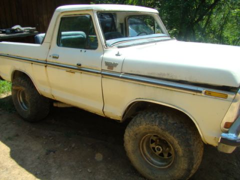 1979 Ford Bronco photo