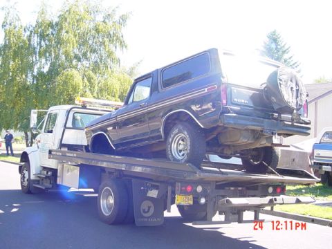 1979 Ford Bronco - Another on the rollback