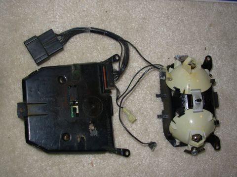 1983 Ford Bronco - Original-type Bronco module & lamp cartridge, using soft lamp buttons & #3175 bulbs.