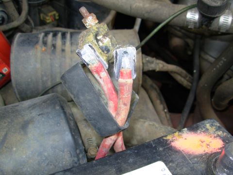 1983 Ford Bronco - Internally, it's even more corroded than the negative terminal shown before. [url=https://www.supermotors.net/registry/media/1161048] https…