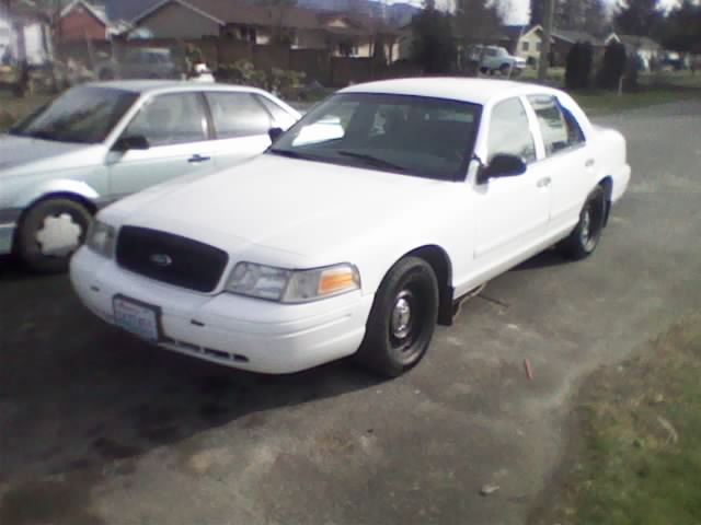 2002 Ford Crown Victoria