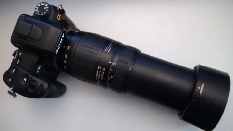 1993 Ford Taurus - A Sony Alpha 700 camera is fitted with a Tamron 70-300mm telephoto lens.