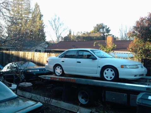 1995 Ford Taurus photo