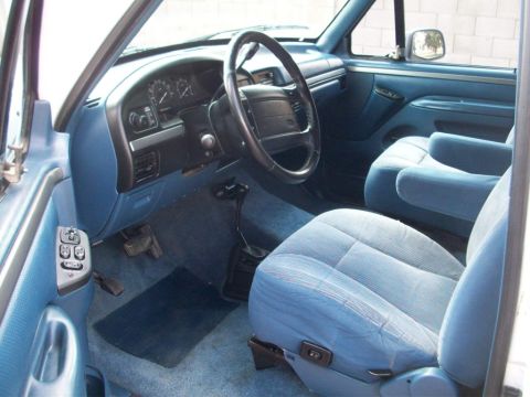 1995 Ford Bronco photo