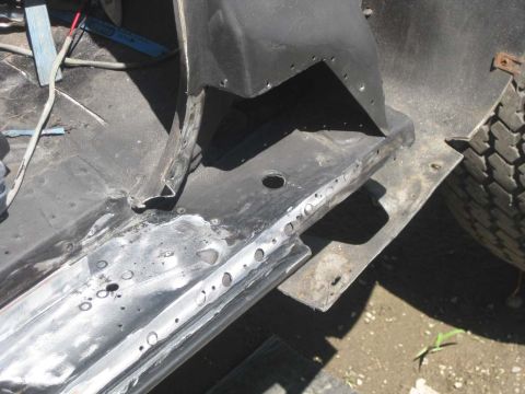 1983 Ford Bronco - Epoxy is set, rivets in (before it set). Oh yes, a note here: The Fusor structural epoxy has tiny glass beads mixed in with it to provide a…